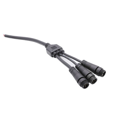 PVC noir Un à trois connecteur Y imperméable IP68 2 connecteur de câble de base