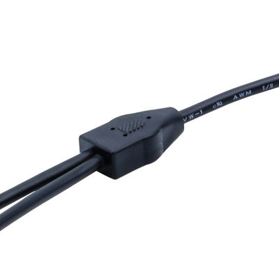 Connecteur de type Y noir IP67 étanche à l'eau 8A pour les applications de 250 V